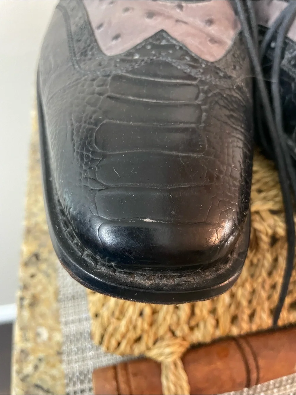 Men’s Black & Gray Exotic Ostrich Crocodile Print Wingtip Oxford Dress Shoe